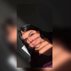 Meet your Posher, Gaby